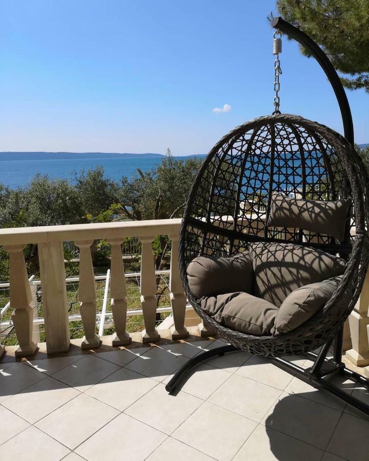 Luxury Seaside Villa With A Classic Mediterranean Olive Garden, A Fully Equipped Professional Kitchen, Pool, Sauna, Padle Boards And Canoe - Miolin Beach House Trogir Exterior foto