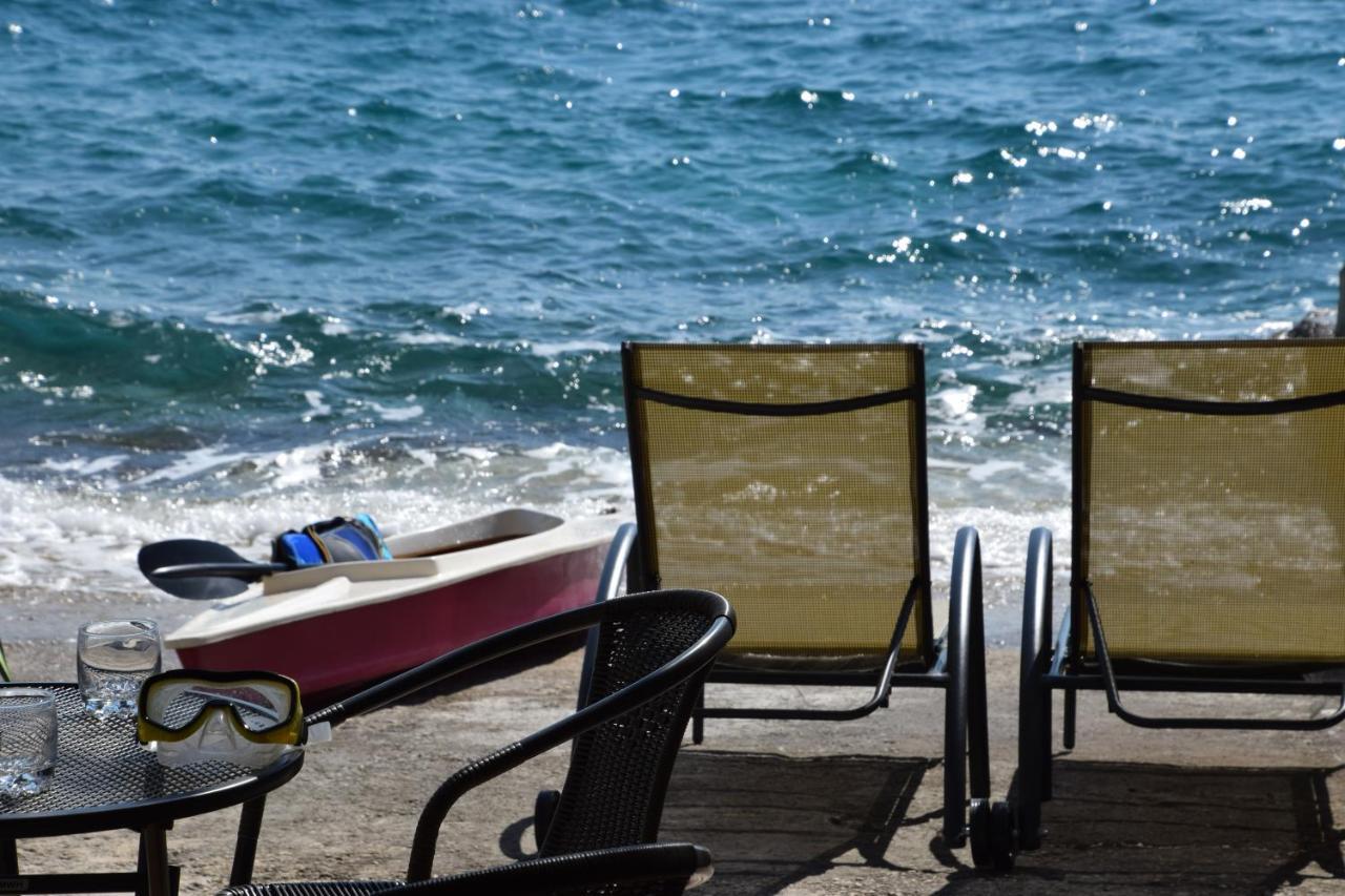 Luxury Seaside Villa With A Classic Mediterranean Olive Garden, A Fully Equipped Professional Kitchen, Pool, Sauna, Padle Boards And Canoe - Miolin Beach House Trogir Exterior foto